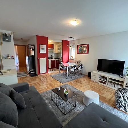 Apartman West - Private Parking Place Zagrzeb Zewnętrze zdjęcie